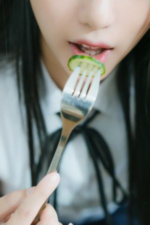 香蕉视频美女_剧情片迅雷电影在线