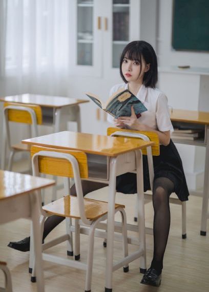 免下日美女三级电影_4K日韩免费观看